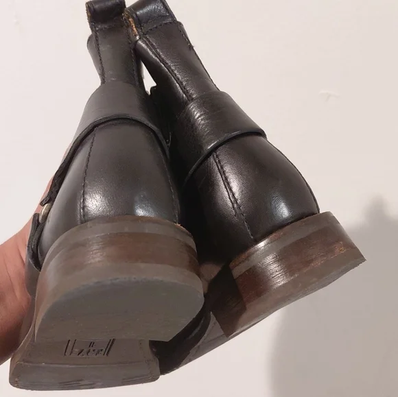 Frye Women's Black Leather Ankle Moto Boots Size 7 - Picture 4 of 12
